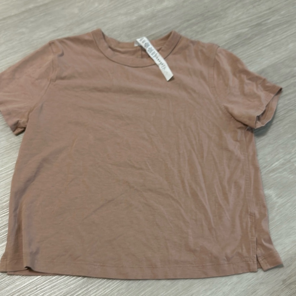 Lululemon cotton crop size 2 nude color